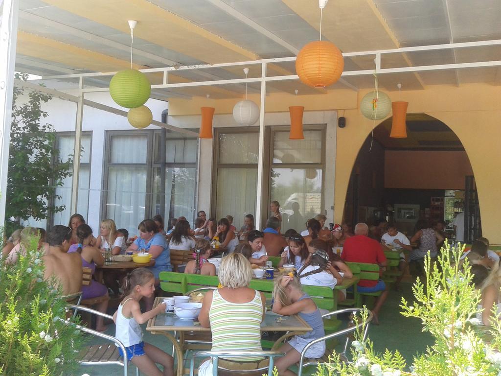 Hotel Zora Kranevo Εξωτερικό φωτογραφία